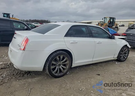 2014 Chrysler 300 S from USA, damaged, VIN 2C3CCABT3EH228695